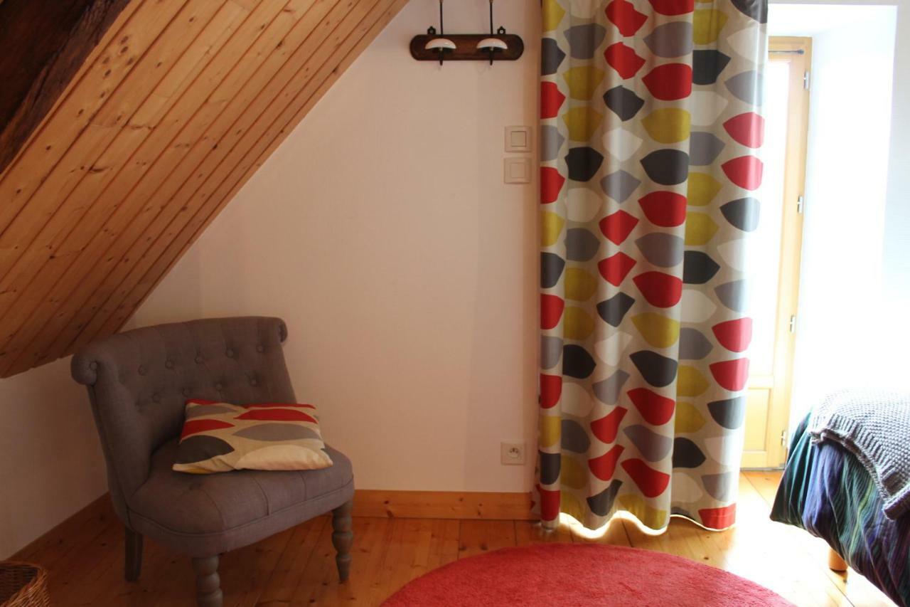 La Touche D'En Bas Hotel Plouguenast Bagian luar foto
